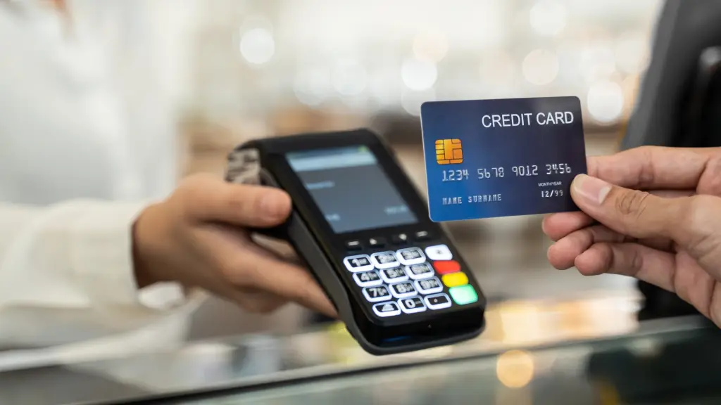 Australia to Scrap Card Payment Surcharges (But Critics Say the Hidden Costs Don’t Pass the ‘Pub Test’)